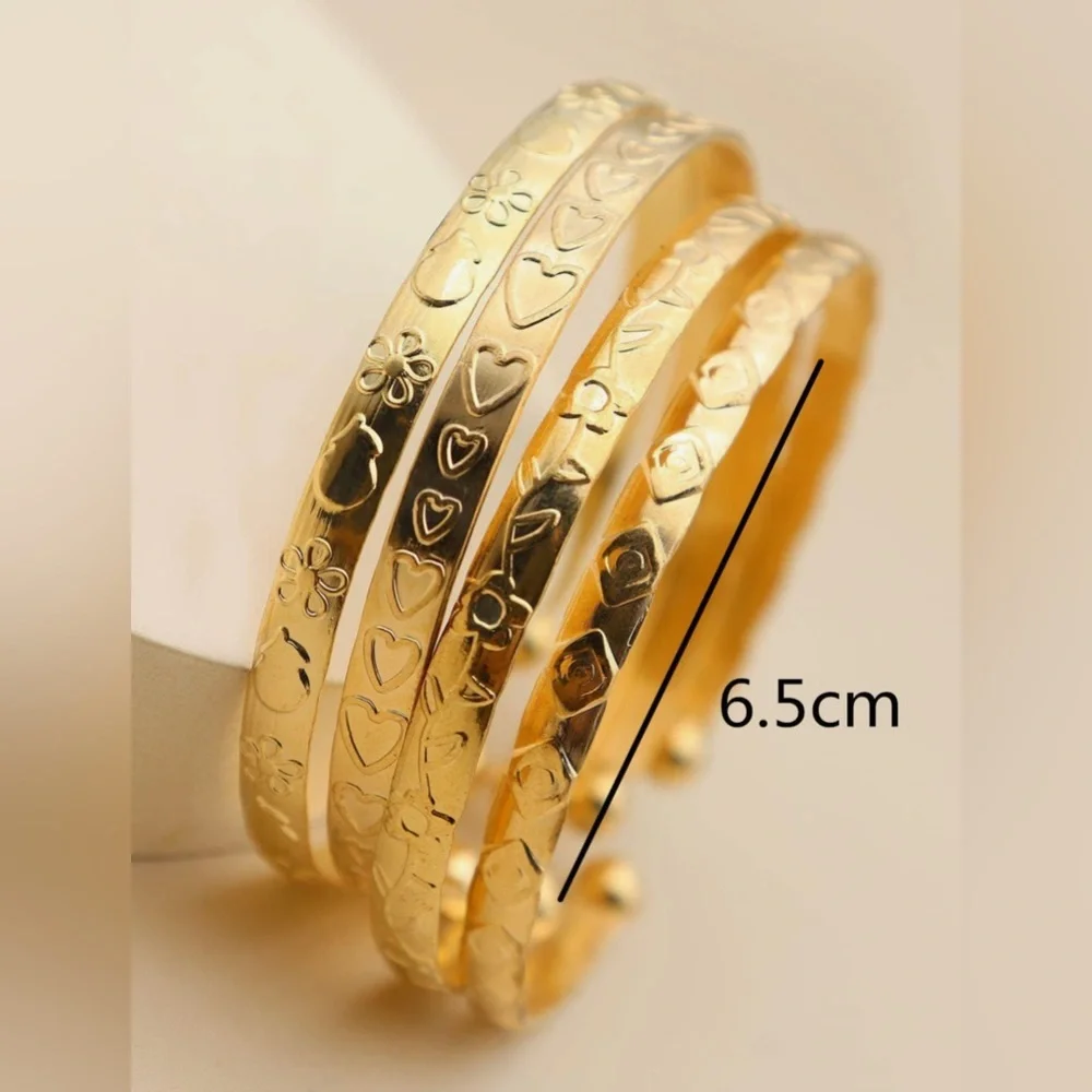 4 Piece Gold Heart Textured Layered Stacked Bangle Set